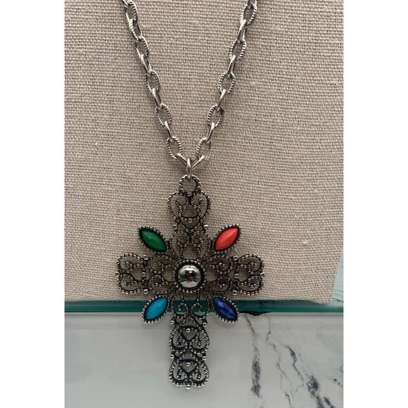 Vintage Avon Romanesque Cross Necklace 24” 1972 Silver Tone Signed - Picture 1 of 6